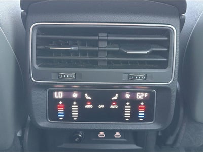 2022 Audi Q8 Premium Plus
