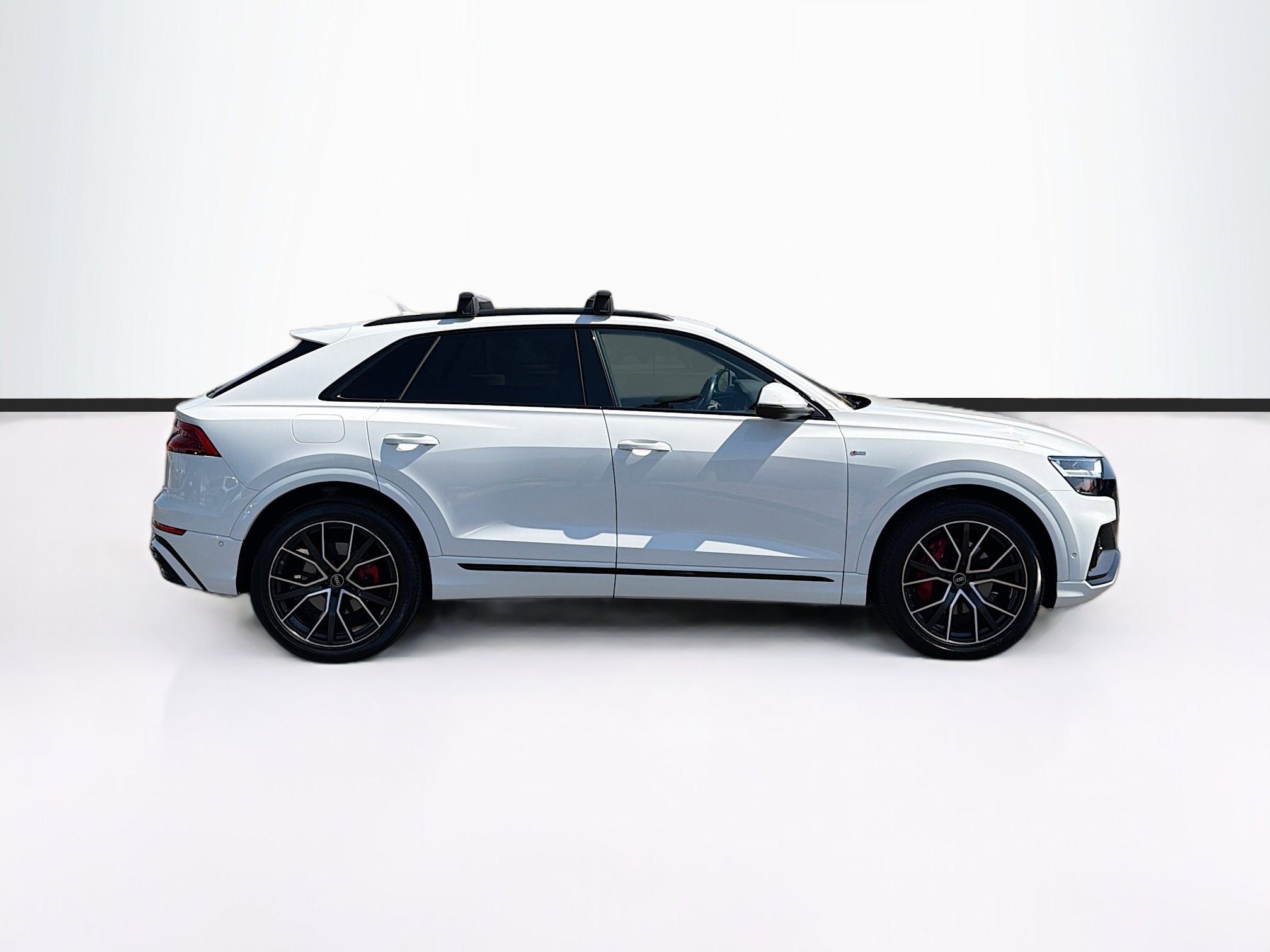 2022 Audi Q8 Premium Plus