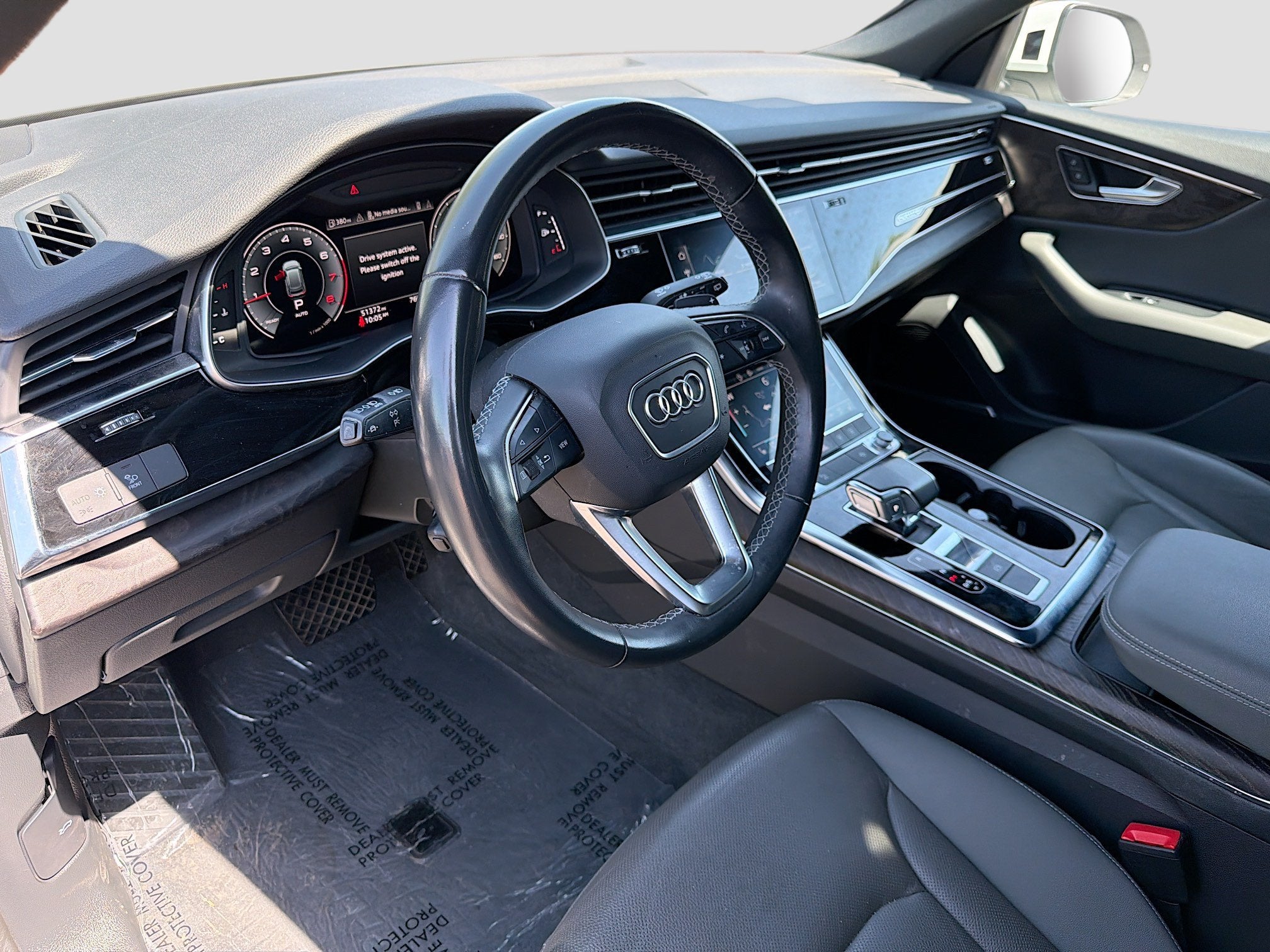 2022 Audi Q8 Premium Plus