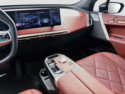 2023 BMW iX M60