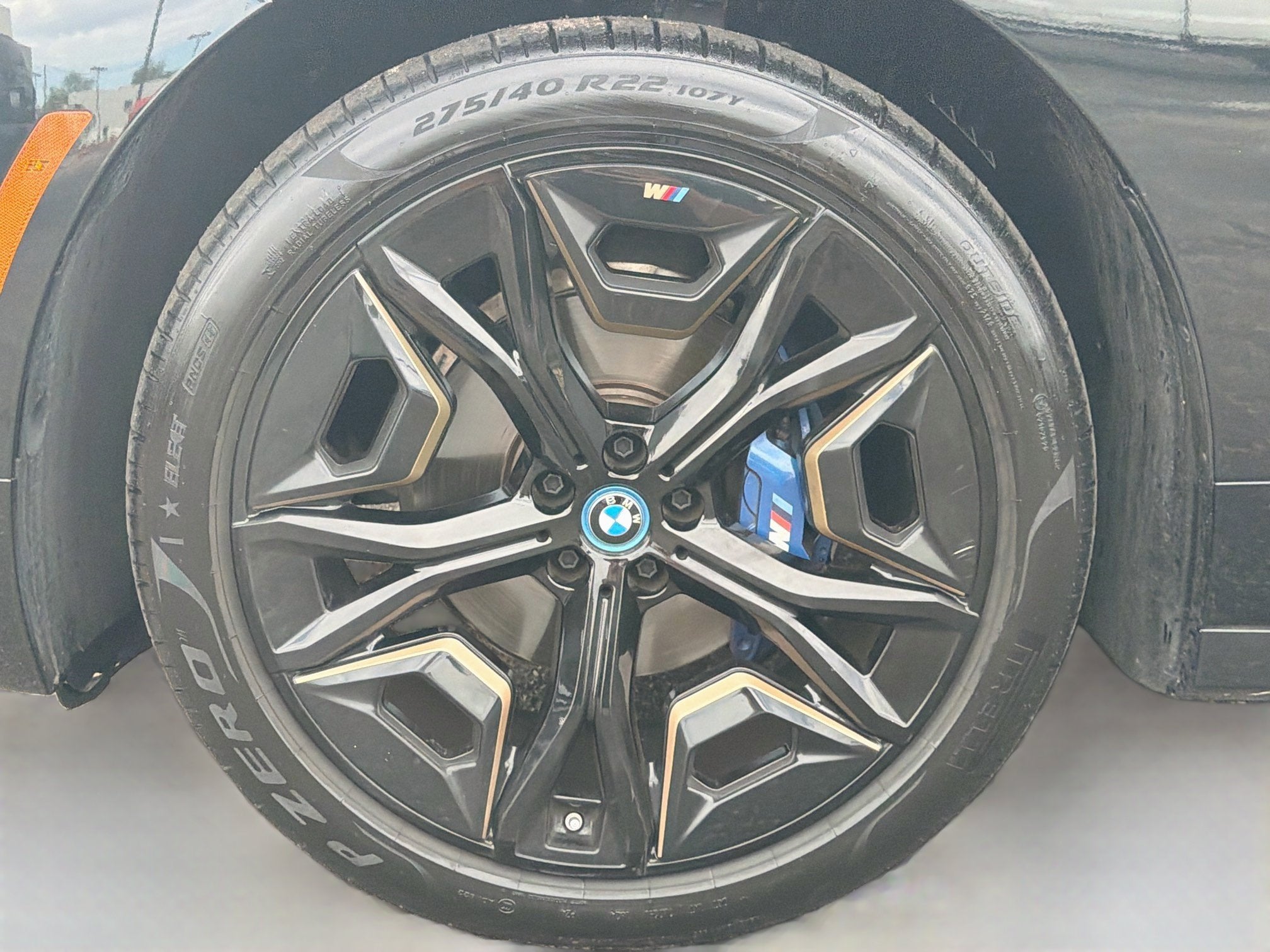2023 BMW iX M60