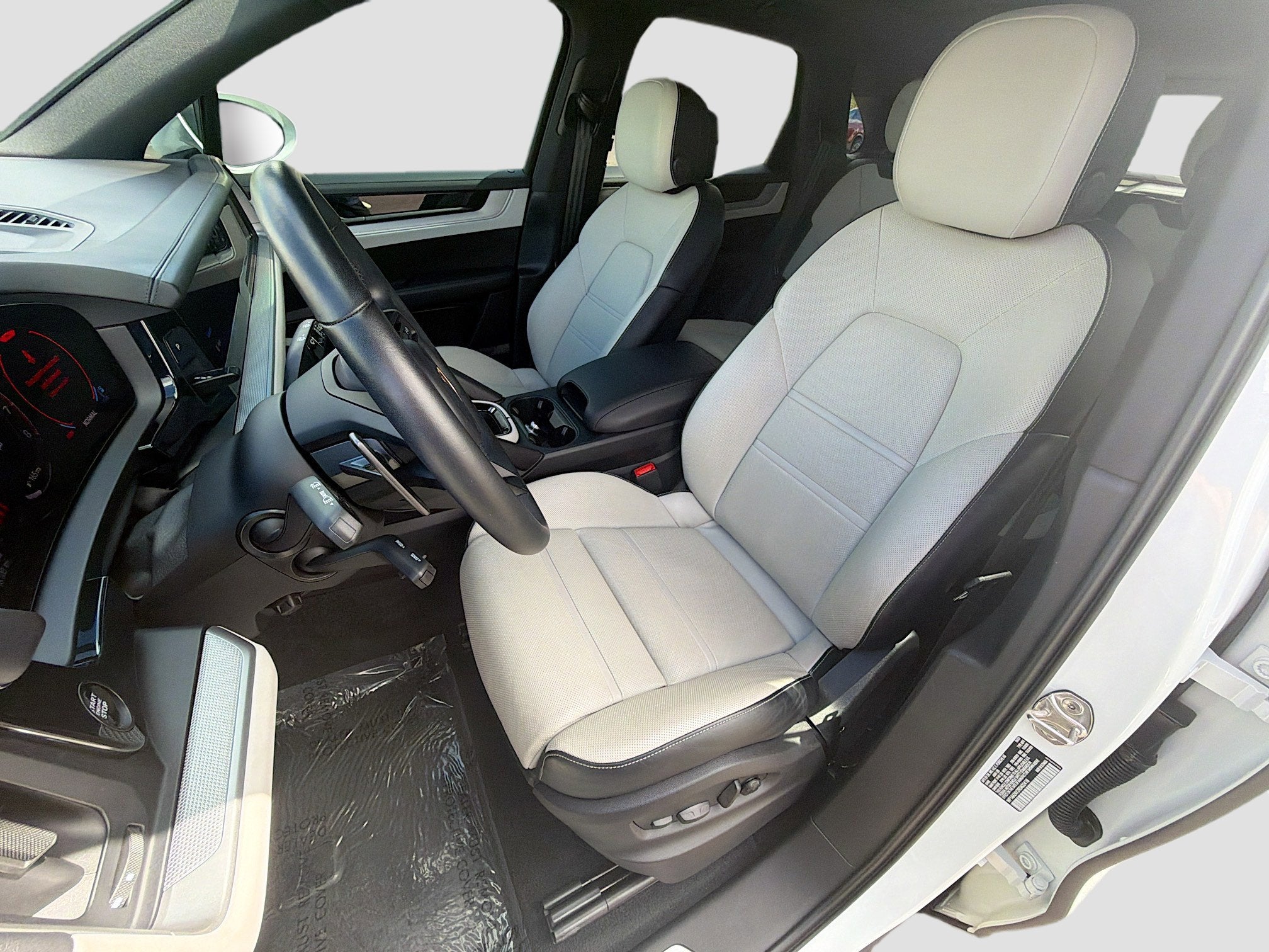 2024 Porsche Cayenne NA