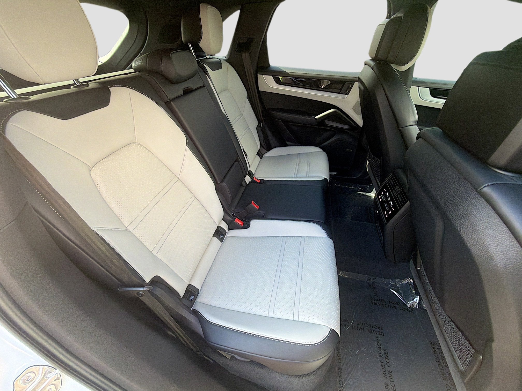 2024 Porsche Cayenne NA