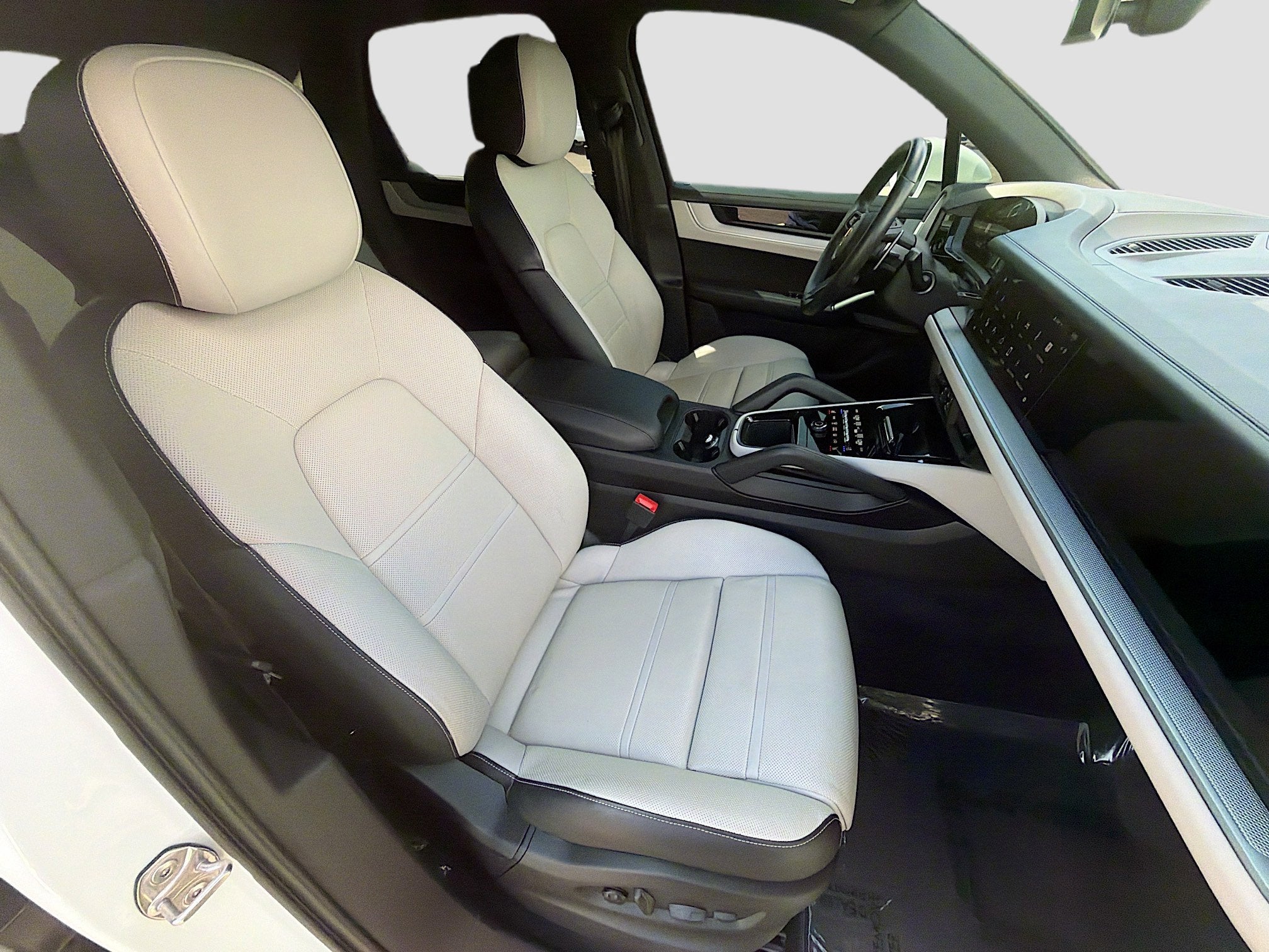 2024 Porsche Cayenne NA